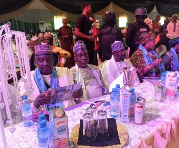 Ndarani Foundation donates N100m scholarship to indigent students in Niger South