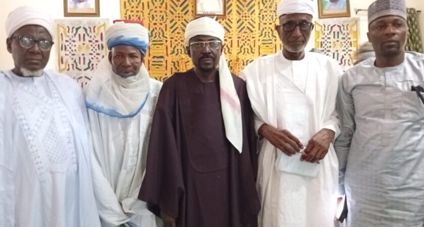 2027 Niger South Senate: Ndarani SAN seeks royal blessings